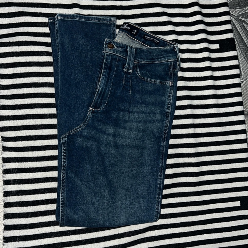 Hollister mom jeans